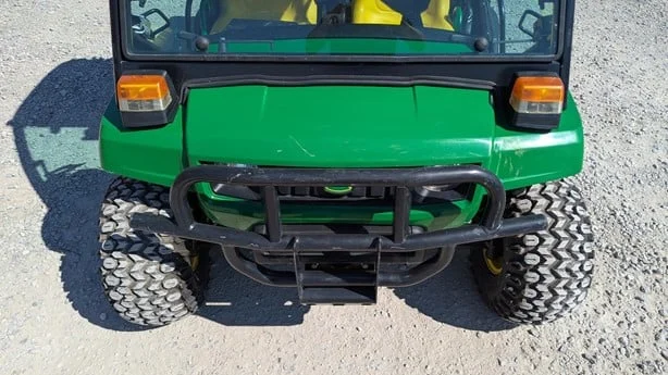 2014 John Deere Gator TH 4×4 Utility Cart For Sale - Image 11