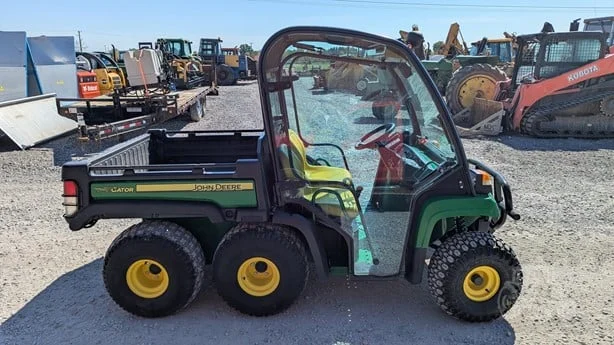 2014 John Deere Gator TH 4×4 Utility Cart For Sale - Image 6