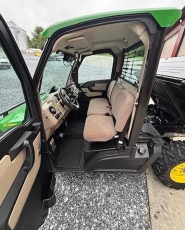 2018 John Deere Gator XUV 835R 4WD Utility Cart for Sale - Image 5