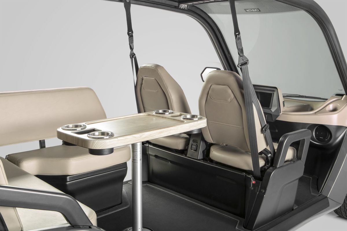 cc 2022 cru rearseating 1d.jpg cc 2022 cru rearseating 1d.jpg