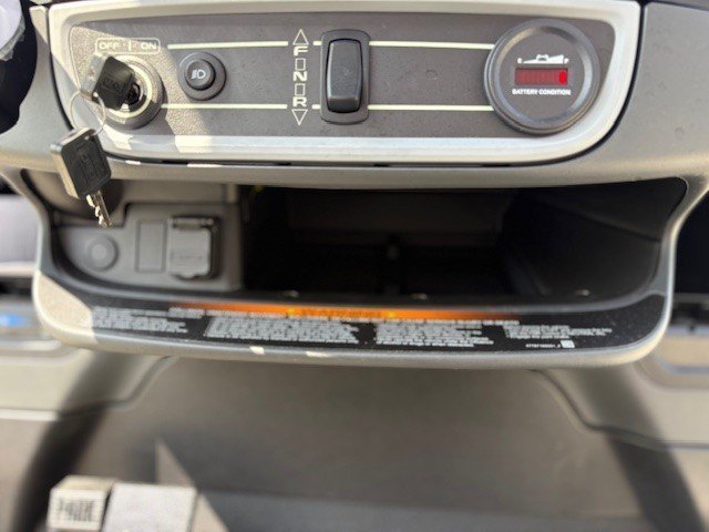 under dash.jpg under dash.jpg